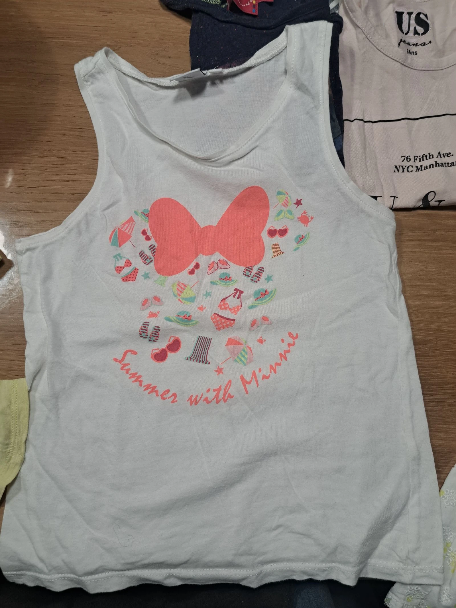 Lot of 14 summer clothes for an 8-year-old girl – photo 3